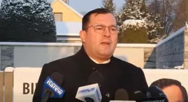 Kto sieje wiatr, ten zbiera burzę. Gnojowica przed domem ministra Krajewskiego (WIDEO)