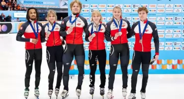 Sportowe podsumowanie weekendu pod znakiem medali łyżwiarzy Juvenii