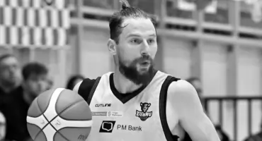 Nie żyje Roman Janik. Koszykarz miał tylko 30 lat. Żubry w żałobie 