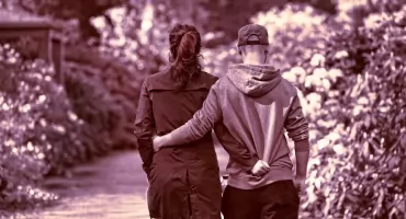 Dziś Dzień Drugiej Połówki! Święto bliskości, które zyskuje na znaczeniu