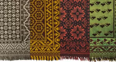 Podlaskie dywany w nowym katalogu. Muzeum w Wasilkowie zaprasza na promocję wyjątkowej publikacji