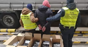 Ponad 111 kg haszyszu zatrzymane przy granicy z Litwą. Kierowca w areszcie