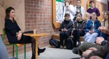 Kawa zamiast kolokwium. Studenci Politechniki Białostockiej rozmawiają z profesorami bez dystansu