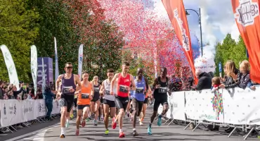 Sportowe święto w sercu Podlasia. 13. Białystok Półmaraton przyciąga tysiące biegaczy