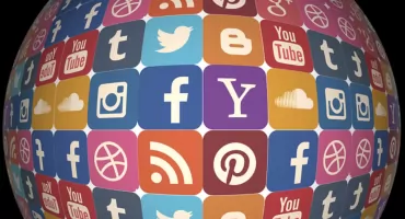 Koniec z Facebookiem i TikTokiem dla dzieci? Polacy podzieleni, politycy na wojennej ścieżce