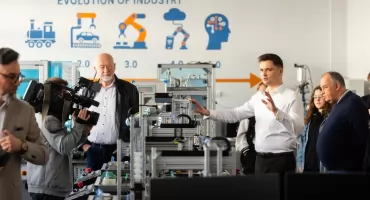 Fabryka przyszłości w Białymstoku. Politechnika otwiera Smart Factory Lab
