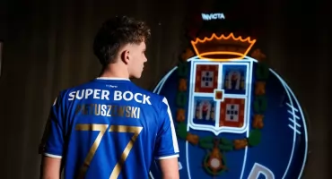 Oskar Pietuszewski czaruje w Portugalii, a Jaga czeka na wielki przelew