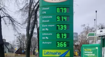 Niższy VAT na paliwo? Komisja Europejska przeciw, ale Polska i tak go obniża