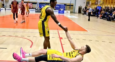 I liga koszykówki: Jak się Żubry przełamują to na całego! Szkoda, że tak późno...