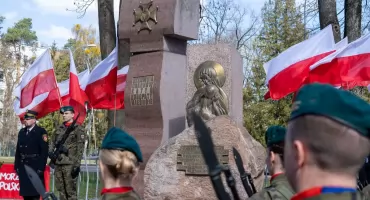 Białystok pamięta o Katyniu i deportacjach