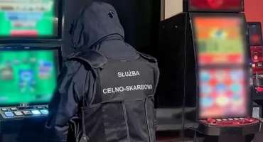 KAS rozbiła nielegalne kasyno w Łomży