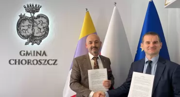  Gmina Choroszcz inwestuje w bezpieczne drogi. Nowy asfalt w Ogrodnikach