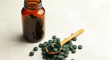 Jak chlorella w tabletkach pomaga regulować rytm dobowy i wspiera organizm przy pracy zmianowej?