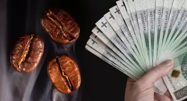 Koniec drożyzny? Ceny kawy w sklepach wreszcie wyhamują