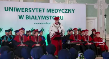 Wielkie święto na UMB. Deszcz awansów naukowych w białostockiej medycynie
