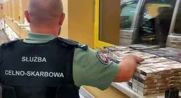 Przemycał papierosy w fotelach! Wpadka 27-latka na przejściu w Bobrownikach