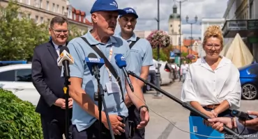Nowe mundury w Białymstoku. Kontrolerów parkowania już nie pomylisz z nikim innym