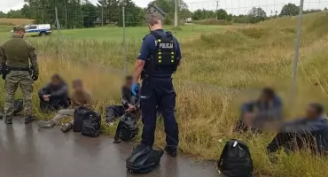 Nielegalni migranci wpadli tuż za granicą z Litwą. Miliony skontrolowane na granicy 
