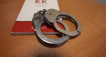 Wszedł po rusztowaniu na piąte piętro i okradł byłą partnerkę