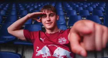 Bartosz Mazurek puka do kadry narodowej. Na razie podbija austriacką ekstraklasę