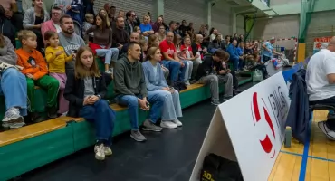 Emocje przy ks. Suchowolca. BAS gra z Gedanią. Gdzie to obejrzeć?